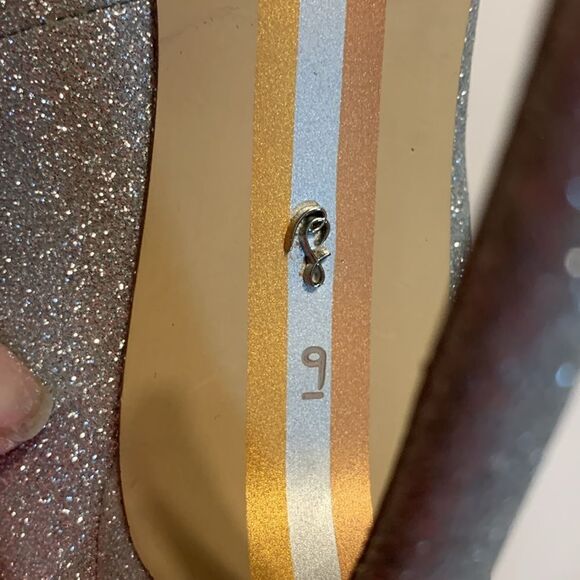 Sam Edelman Size 9 Deela pointed toe silver heels with silver rope bow detail - Picture 11 of 15